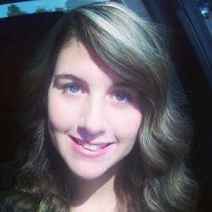 Meet your Posher, Mikayla