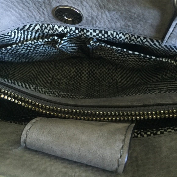 SOLD. Rebecca Minkoff shoulder bag - Picture 4 of 5