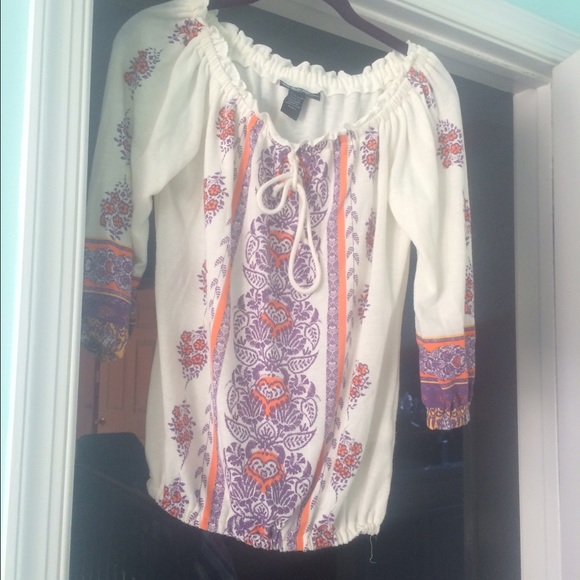 Half sleeve shirt