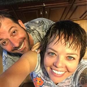 Meet your Posher, Mandi