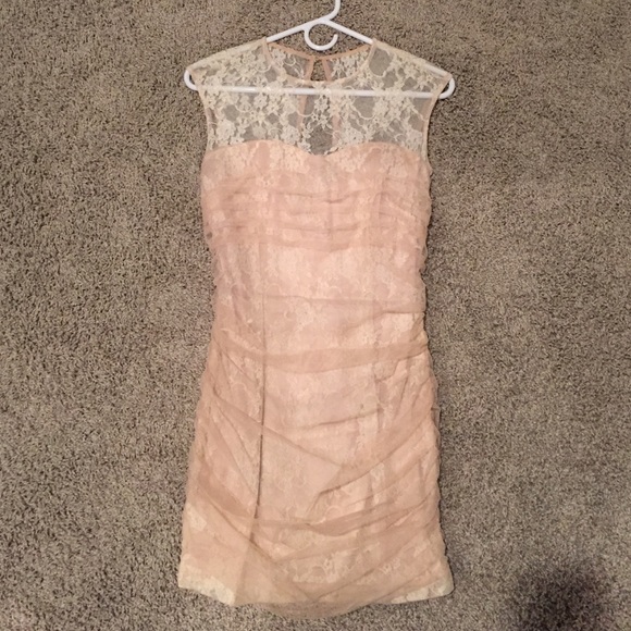 En Créme Lace Dress