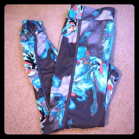 Workout pants
