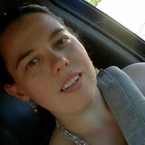 Meet your Posher, Alicia