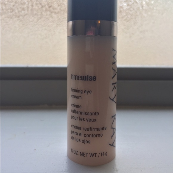SOLD!! Mary Kay firming eye cream
