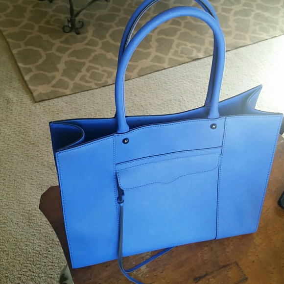 Purse - Picture 1 of 1