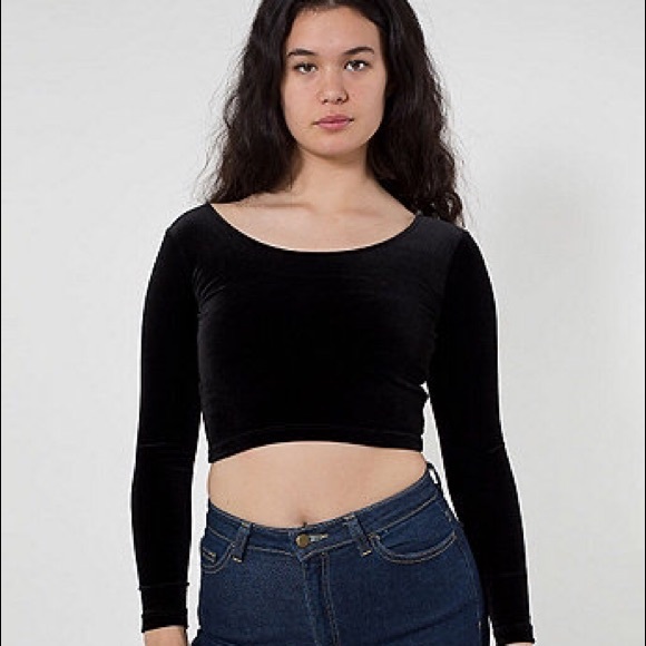 AA velvet long sleeve crop top
