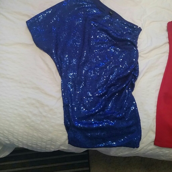 Dress - Picture 1 of 2