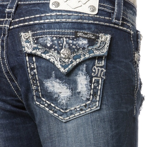 NWT Miss Me Paisley Jeans Boot cut - Picture 2 of 4