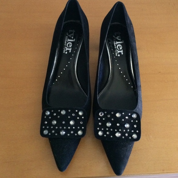 Suede shoes NEW. NEVER WORN. By Richard Tyler