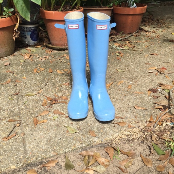 Light blue HUNTER rain boots