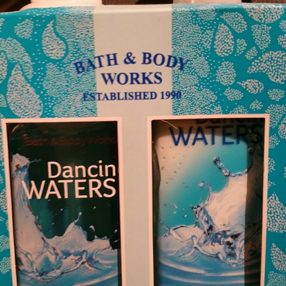 Bath & Body Works hand soap & hand lotion gift set