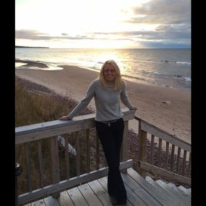 Meet your Posher, Karen