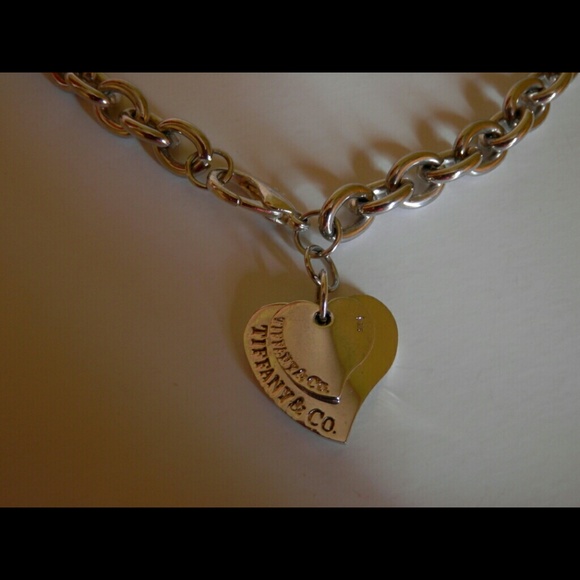 Necklace - Picture 1 of 2