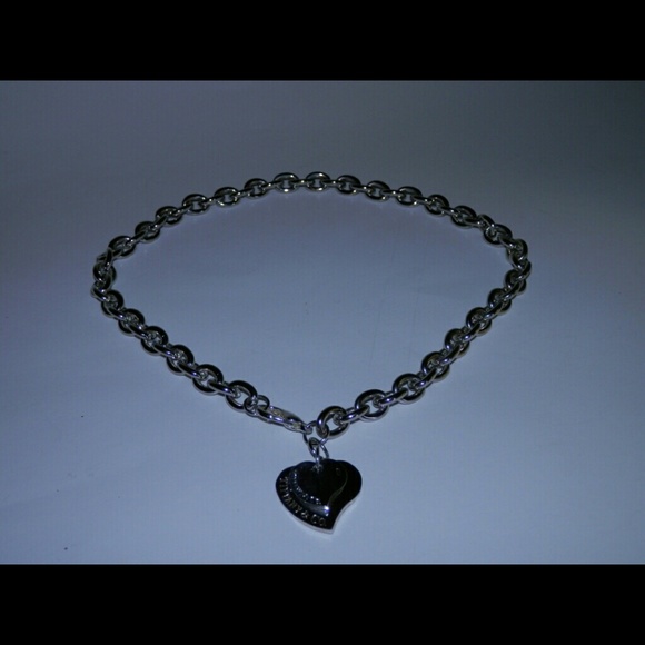 Necklace - Picture 2 of 2