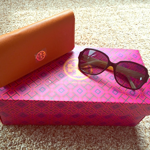 TORY BURCH sunglasses worn once! - Picture 1 of 4