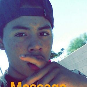 Meet your Posher, Sixto