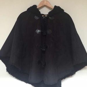 Forever 21 Faux Shearling Cape