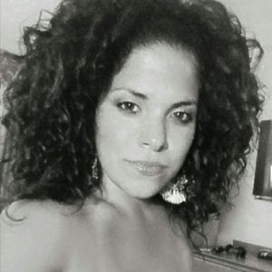 Meet your Posher, Charissa