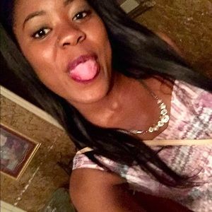 Meet your Posher, Precious