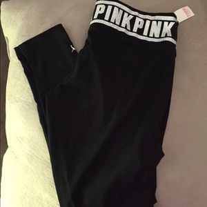 SiZe medium brand new with rage pink leggings