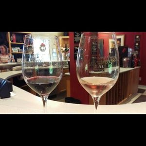 Meet your Posher, Cynthia