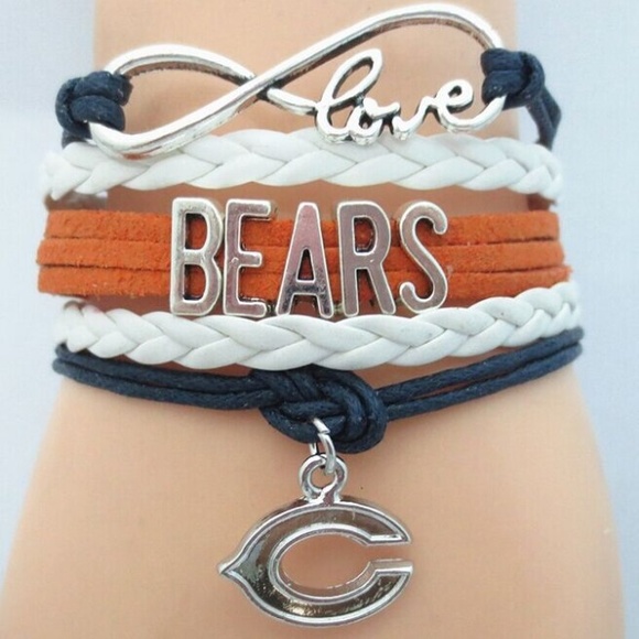 Jewelry - Chicago Bears Bracelet✨3 available✨