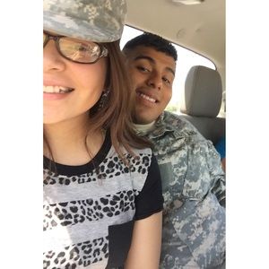 Meet your Posher, Kenia