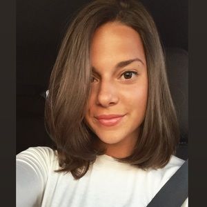 Meet your Posher, Katie jo