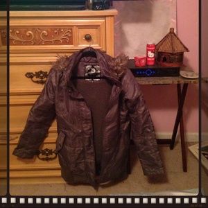 ❄️Dollhouse Jacket PRELOVED. Needs cold climate❄️