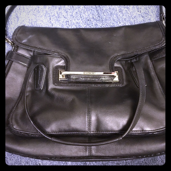Black leather Coach bag - No#JI320-F28622
