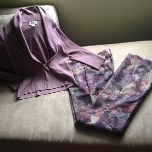 Stunning set!!! Ann Taylor LOFT sweater size L