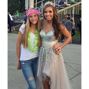 Meet your Posher, Caia