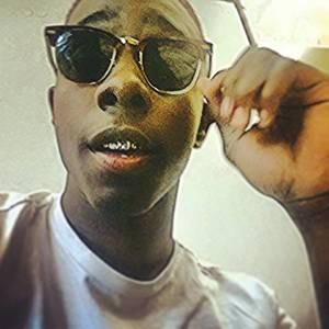 Meet your Posher, Dion