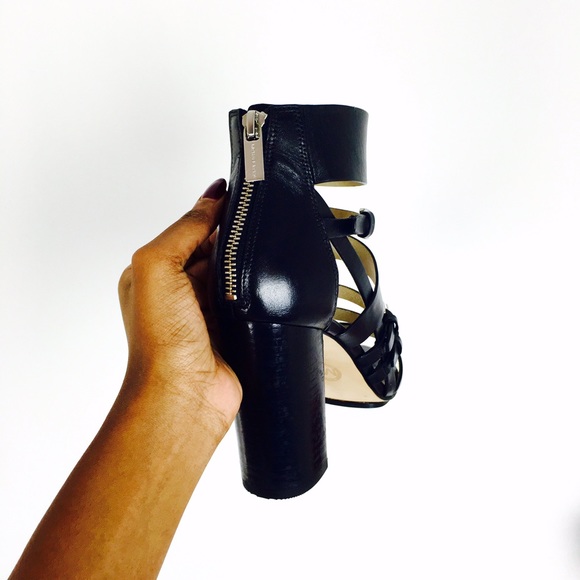 πHPπ MICHAEL KORS genuine leather strappy heels - Picture 2 of 4