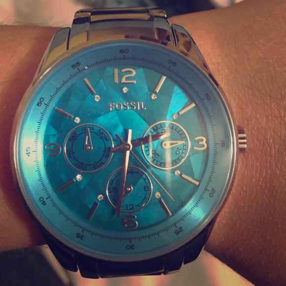 Silver Fossil watch w/ turquoise iridescent face