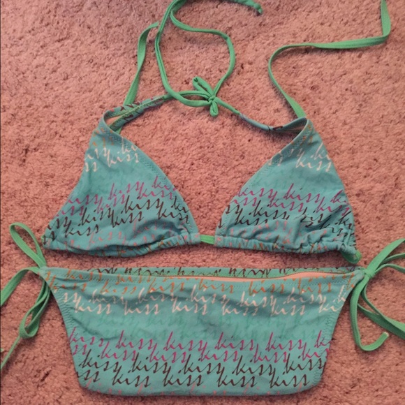 Bathing suit