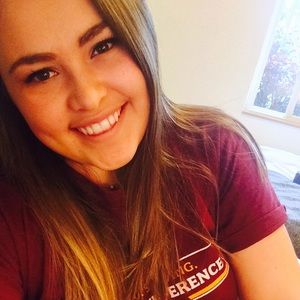 Meet your Posher, Alison