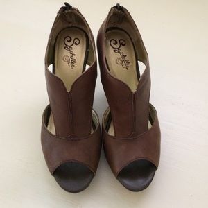 Seychelles brown platform shoes in leather