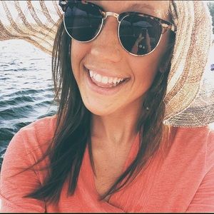 Meet your Posher, Mycah