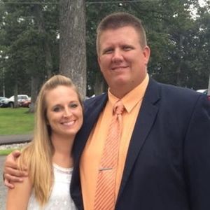 Meet your Posher, Leslie