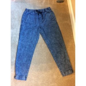 PRICE DROP! Forever 21 Jean jogger pants