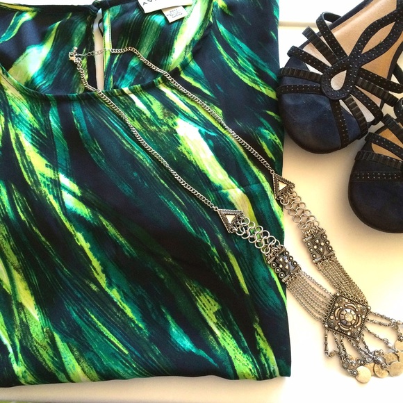 Ava & Viv Tops - Dark green blouse