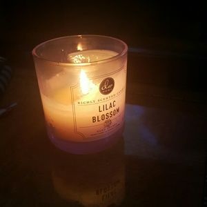 Meet your Posher, Mirela