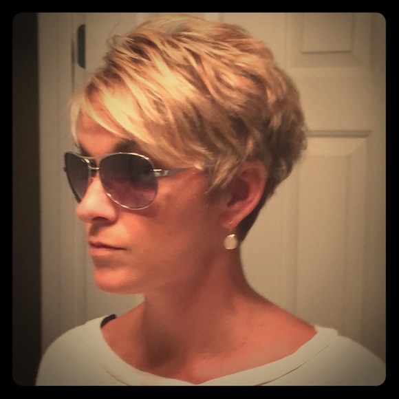 NWOT - Jessica Simpson Aviator Sunglasses