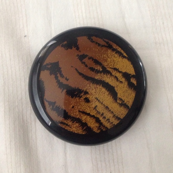 MAC beauty powder 'YogaMode'