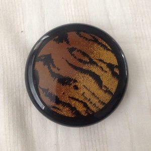 MAC beauty powder 'YogaMode'