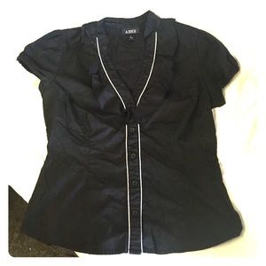 Short sleeve button down.