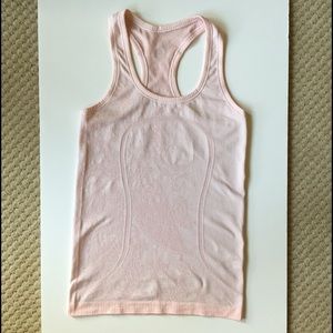 Lululemon tank-top