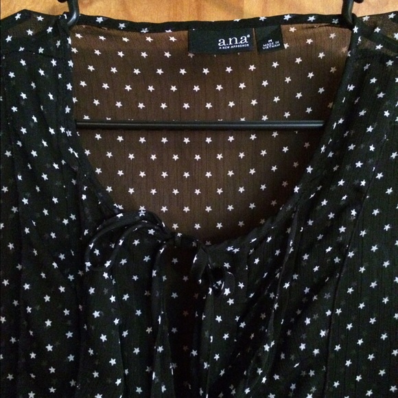 Sheer black top - Picture 2 of 2