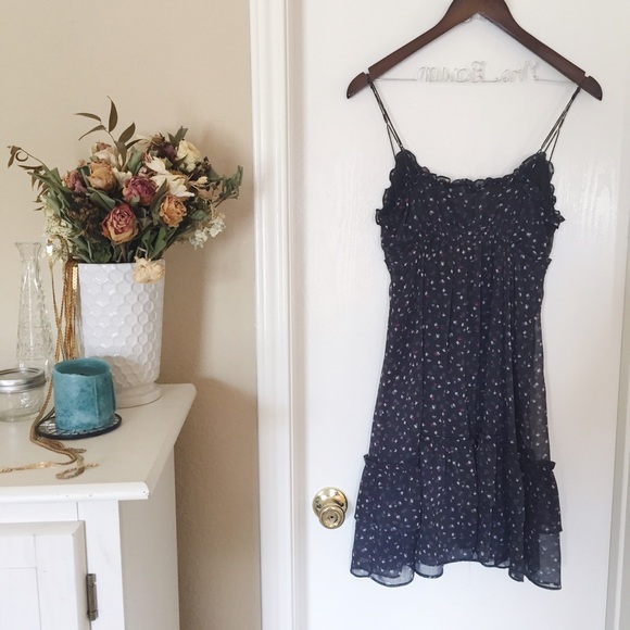 American Eagle Grey Floral Dress